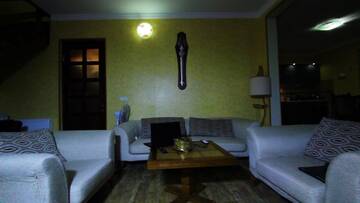 Фото номера Вилла с 3 спальнями Виллы Villa in Kutaisi, Near Sataplia Nature Reserve г. Gumbra 18